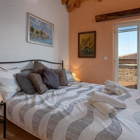 Casa Vivo By Briskva Villa