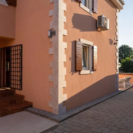 Casa Vivo By Briskva * Labinci